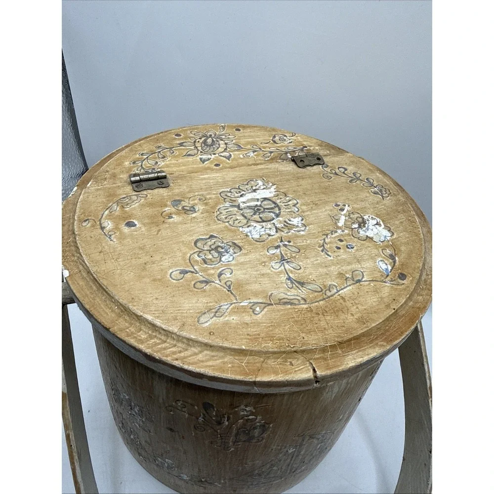Antique Vintage  WOODEN FIRKIN SUGAR BUCKET Painted  Swing Handle & Lid
